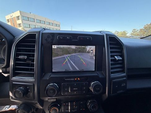 Used 2018 Ford F150 XLT w/ Equipment Group 302A Luxury AWD/4WD image 20