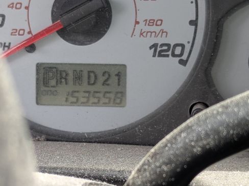Used 2004 Ford Escape XLT FWD image 2