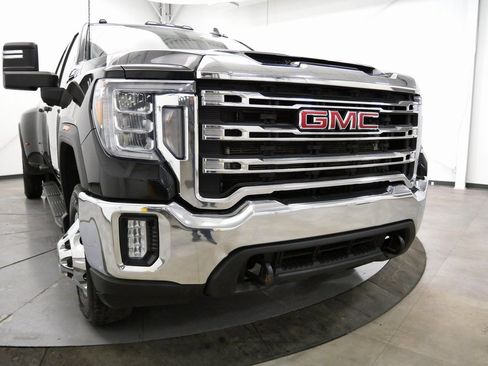 Used 2022 GMC Sierra 3500 SLE w/ SLE Convenience Package image 39