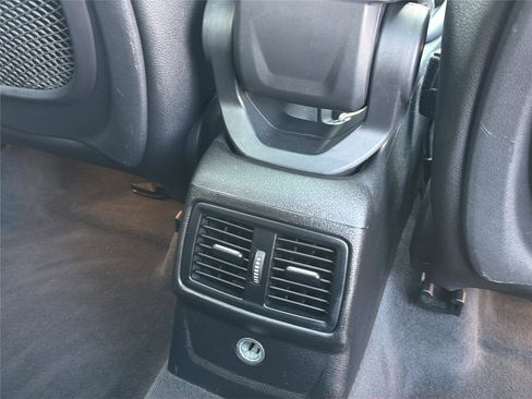 Used 2016 BMW X1 xDrive28i w/ Premium Package image 30