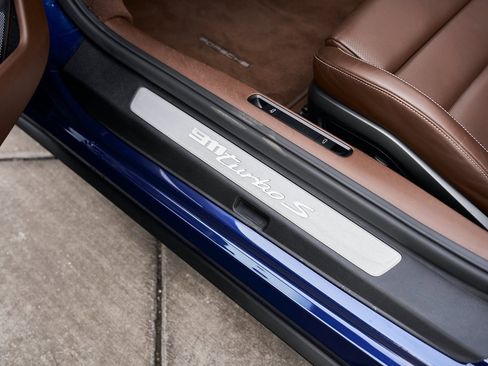 Used 2021 Porsche 911 Turbo S image 28