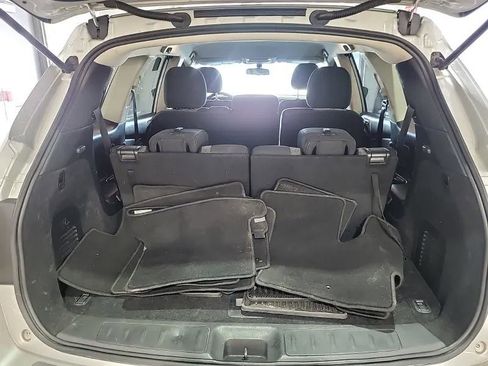Used 2020 Nissan Pathfinder S AWD/4WD image 8
