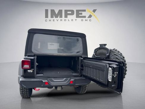 Used 2019 Jeep Wrangler Unlimited Rubicon AWD/4WD image 5