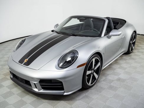 New 2026 Porsche 911 Carrera 4S image 1