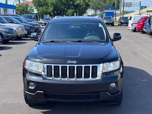 Used 2012 Jeep Grand Cherokee Laredo w/ Laredo E Group RWD image 6
