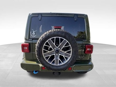 Used 2024 Jeep Wrangler High Altitude AWD/4WD image 5