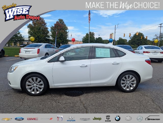 Used 2015 Buick Verano FWD image 6