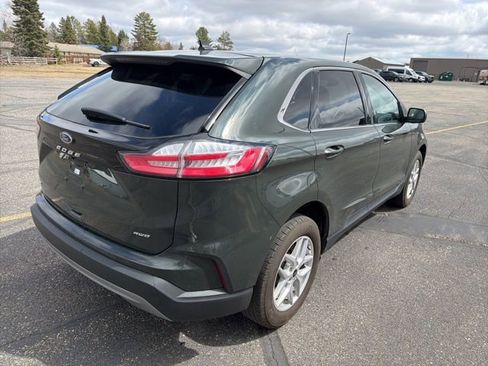 Used 2024 Ford Edge SEL w/ Convenience Package AWD/4WD image 5