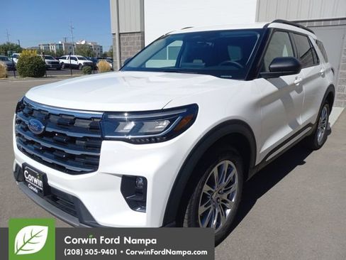 New 2025 Ford Explorer Active w/ Active Comfort Package image 7