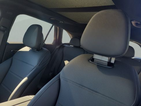 Certified 2026 Mercedes-Benz GLC 300 image 20