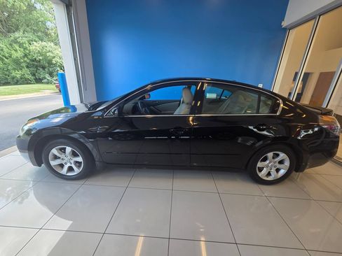 Used 2009 Nissan Altima 2.5 SL w/ SL Pkg FWD image 4