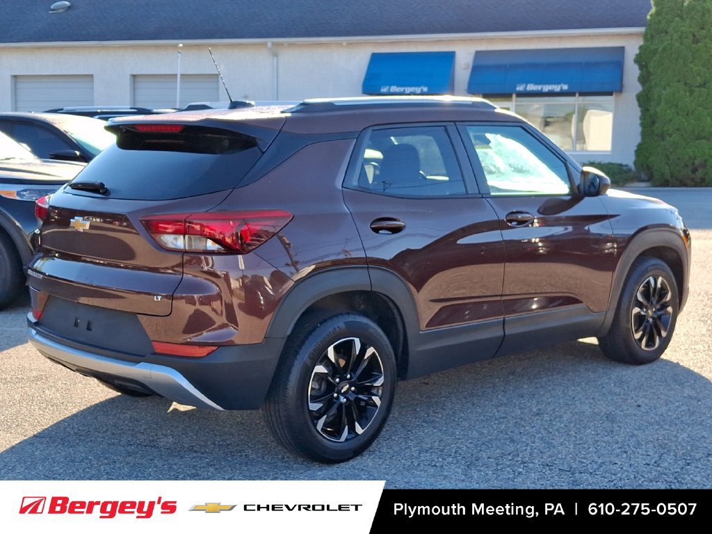 Certified 2023 Chevrolet TrailBlazer LT w/ Convenience Package FWD image 8