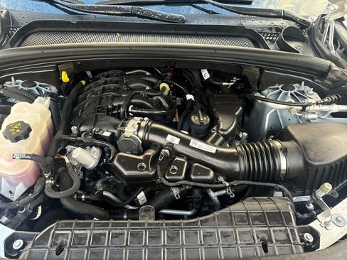 Used 2024 Jeep Grand Cherokee Limited image 22