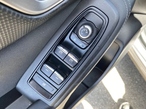 Used 2019 Subaru Forester Premium w/ Popular Package #1 AWD/4WD image 18