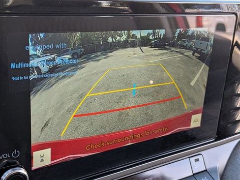 Used 2025 Toyota Camry LE image 13