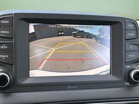 Used 2021 Hyundai Kona SE FWD image 19