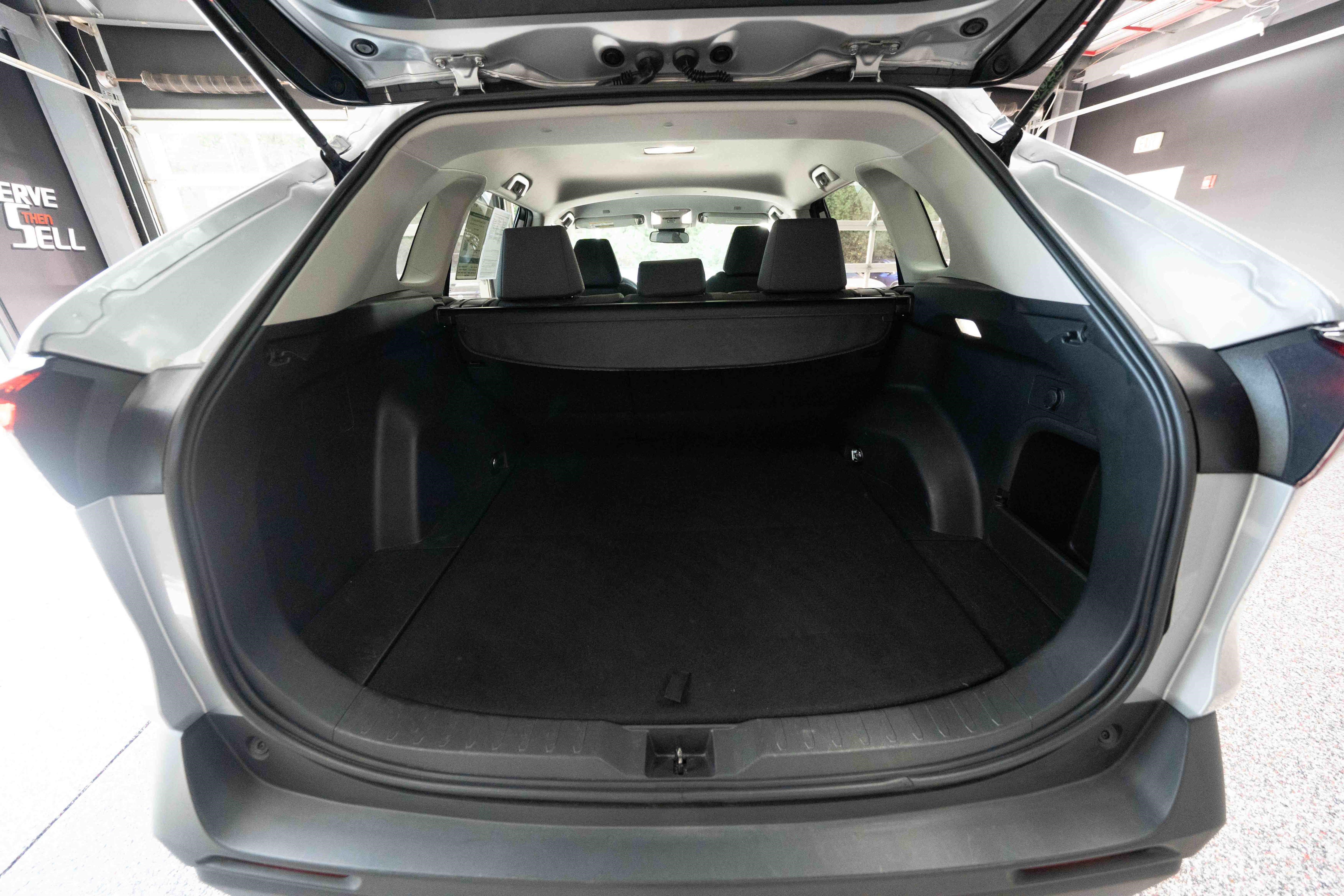 Certified 2025 Toyota RAV4 XLE AWD/4WD image 29