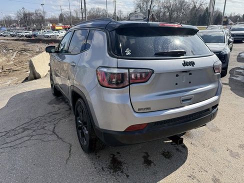 Used 2019 Jeep Compass Altitude image 5