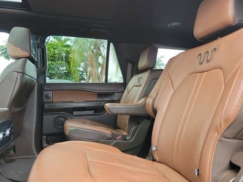 Certified 2023 Ford Expedition Max King Ranch RWD image 8