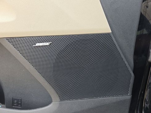 Certified 2023 Kia Sorento SX image 30