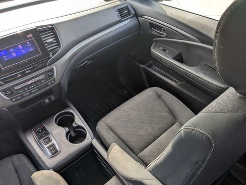 Used 2021 Honda Ridgeline Sport image 17