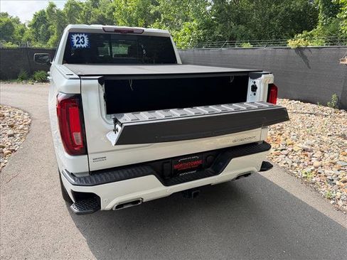 Used 2023 GMC Sierra 1500 Denali Ultimate AWD/4WD image 16