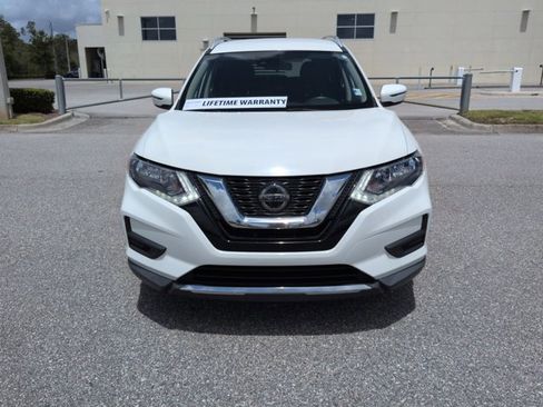 Used 2020 Nissan Rogue SV FWD image 10