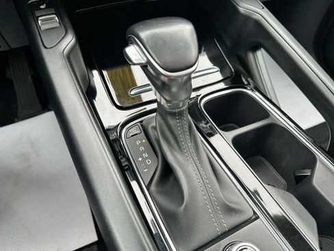 Certified 2022 Kia Telluride S FWD image 24