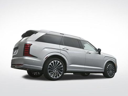 Used 2026 Hyundai Palisade Calligraphy FWD image 35