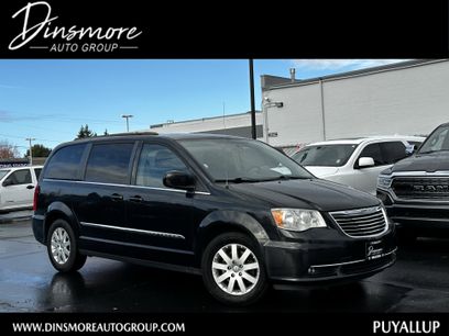 Used 2015 Chrysler Town & Country Touring