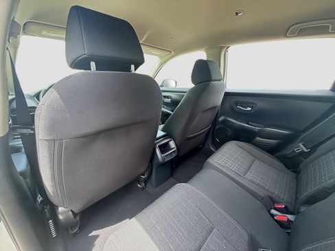 Certified 2024 Honda HR-V LX image 23