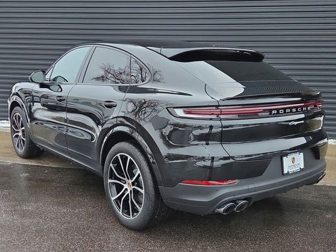 Certified 2026 Porsche Cayenne Coupe AWD/4WD image 3
