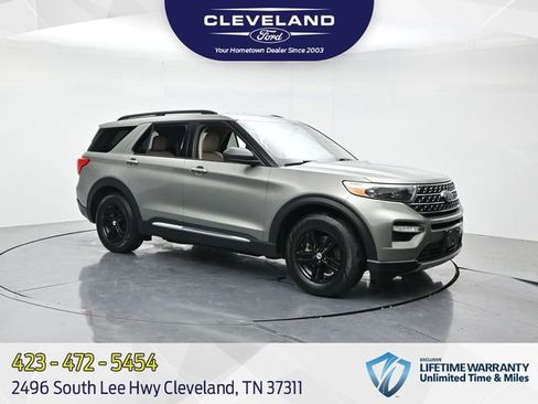 Used 2020 Ford Explorer XLT w/ Equipment Group 202A RWD image 1