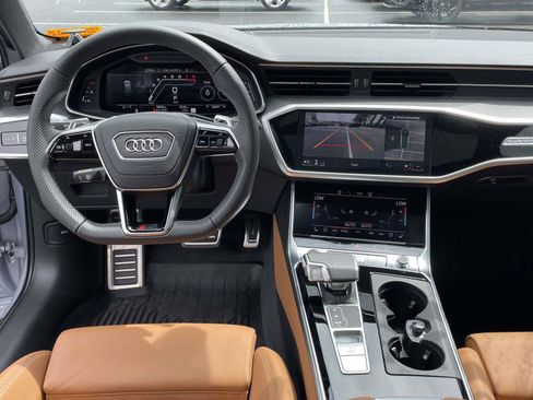 Used 2025 Audi RS 6 performance AWD/4WD image 13