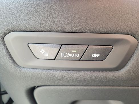 Used 2026 BMW X5 xDrive50e w/ Executive Package image 22