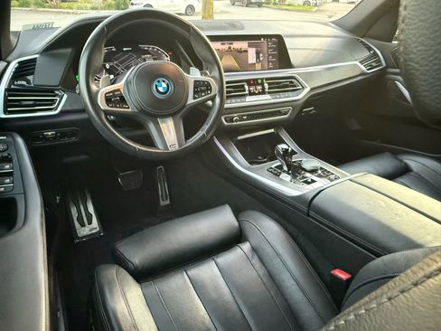 Used 2022 BMW X5 xDrive45e w/ M Sport Package image 31