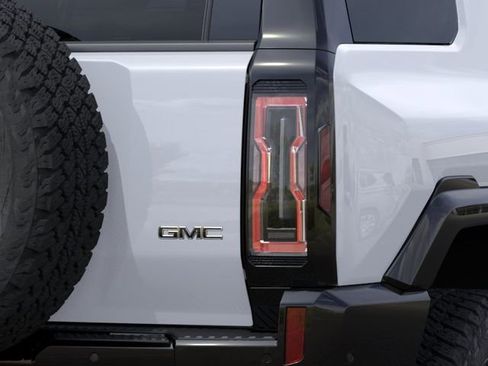 New 2025 GMC Hummer EV 3X w/ LPO, Dark Essentials Package AWD/4WD image 11