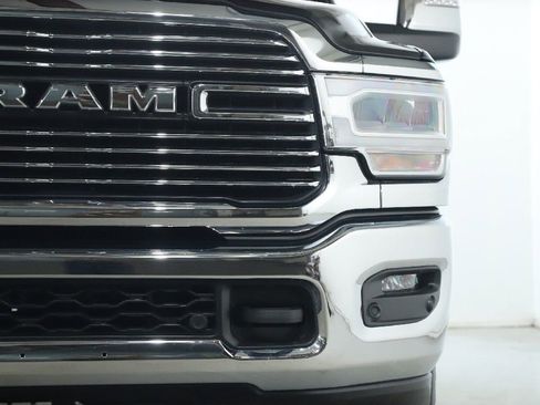 Used 2024 RAM 2500 Laramie w/ Safety Group AWD/4WD image 7