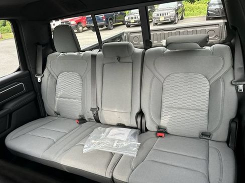 Used 2025 RAM 1500 Big Horn AWD/4WD image 23