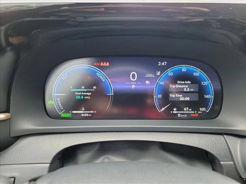 Used 2025 Toyota Crown Nightshade image 18