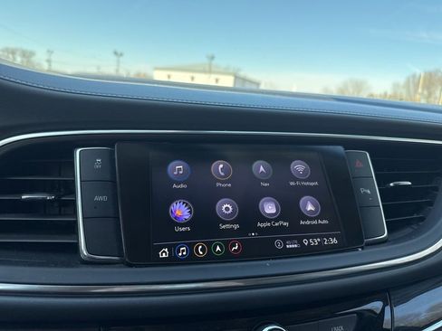 Used 2020 Buick Enclave Essence w/ Sound and Sites Package image 27