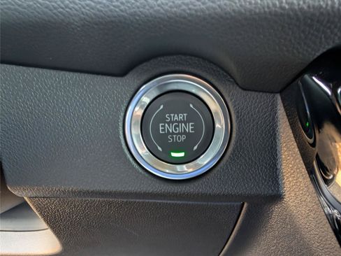 New 2026 Chevrolet Traverse LT w/ Enhanced Driving Package FWD image 12