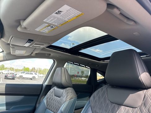 Used 2025 Nissan Murano Platinum w/ Cargo Package AWD/4WD image 27