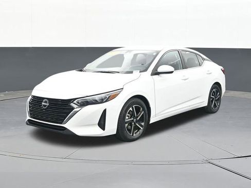 Used 2024 Nissan Sentra SV image 4