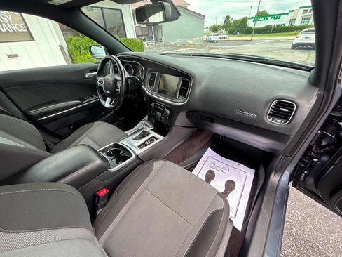 Used 2016 Dodge Charger SXT w/ Navigation & Travel Group RWD image 35