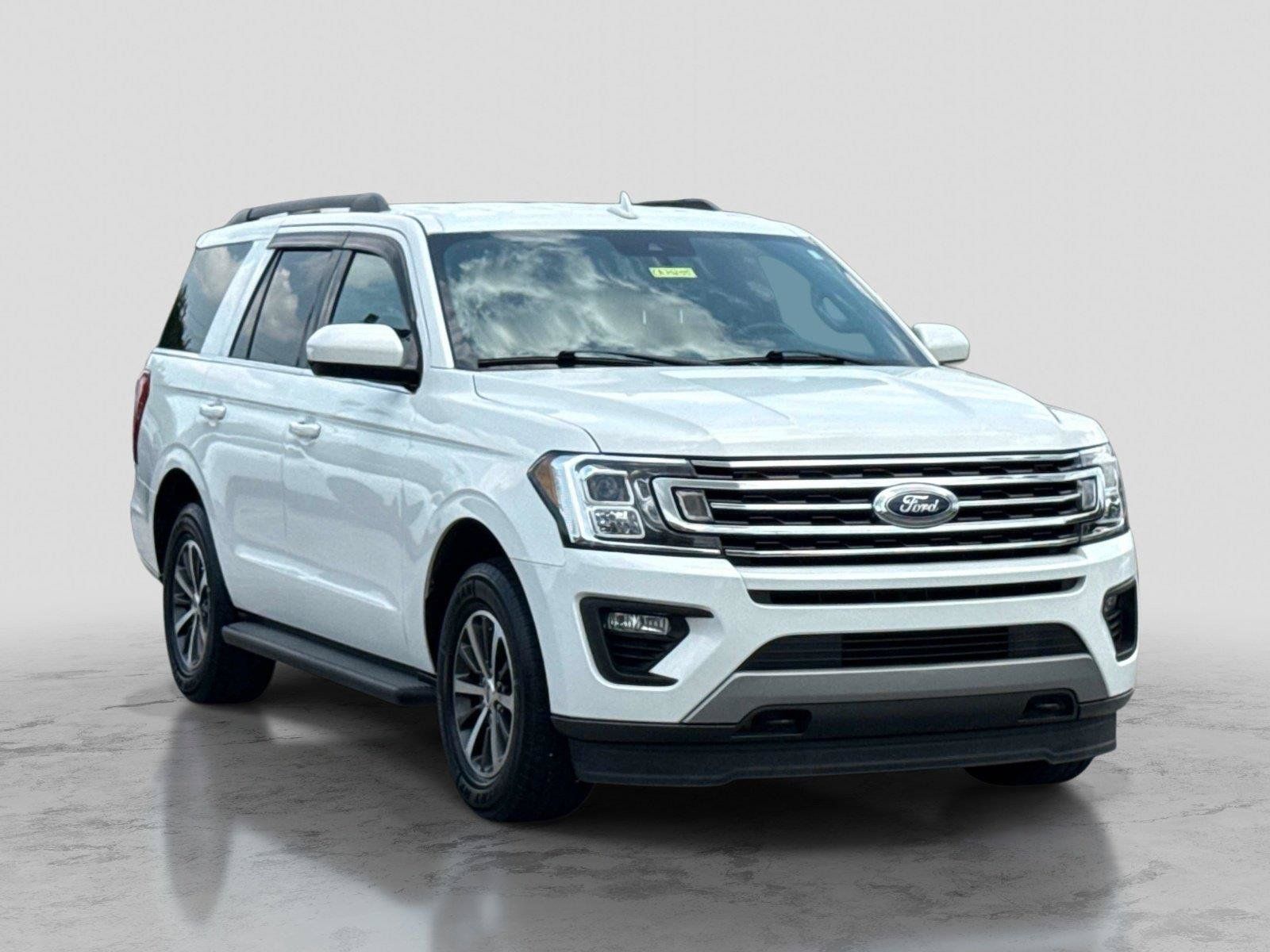 Used 2020 Ford Expedition XLT AWD/4WD image 3