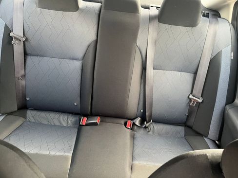 Used 2025 Nissan Versa SV FWD image 38