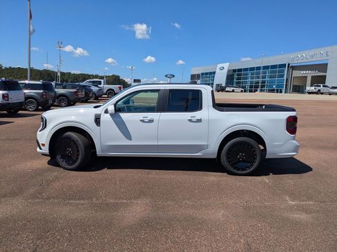 New 2025 Ford Maverick Lobo image 5