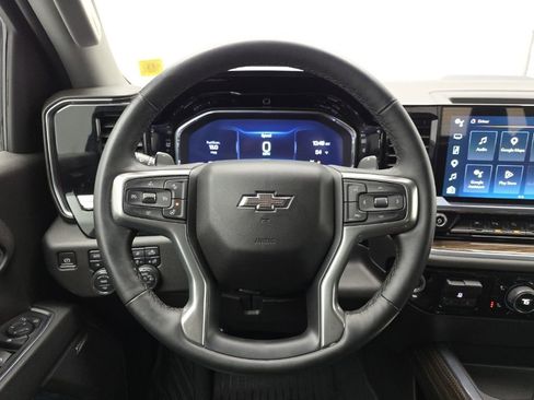 Used 2023 Chevrolet Silverado 1500 LT Trail Boss w/ LT Trail Boss Premium Package AWD/4WD image 26