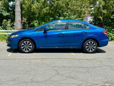 Used 2013 Honda Civic LX image 2